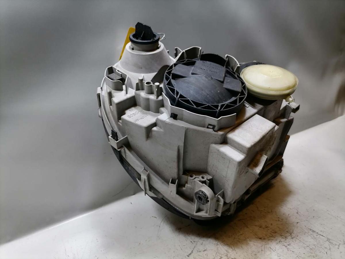 Mercedes C Klasse W203 original Scheinwerfer vorn links Halogen Bj.2001